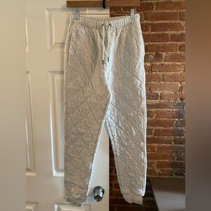 Old Navy Extra High-Waisted Quilted Jogger Sweatpants